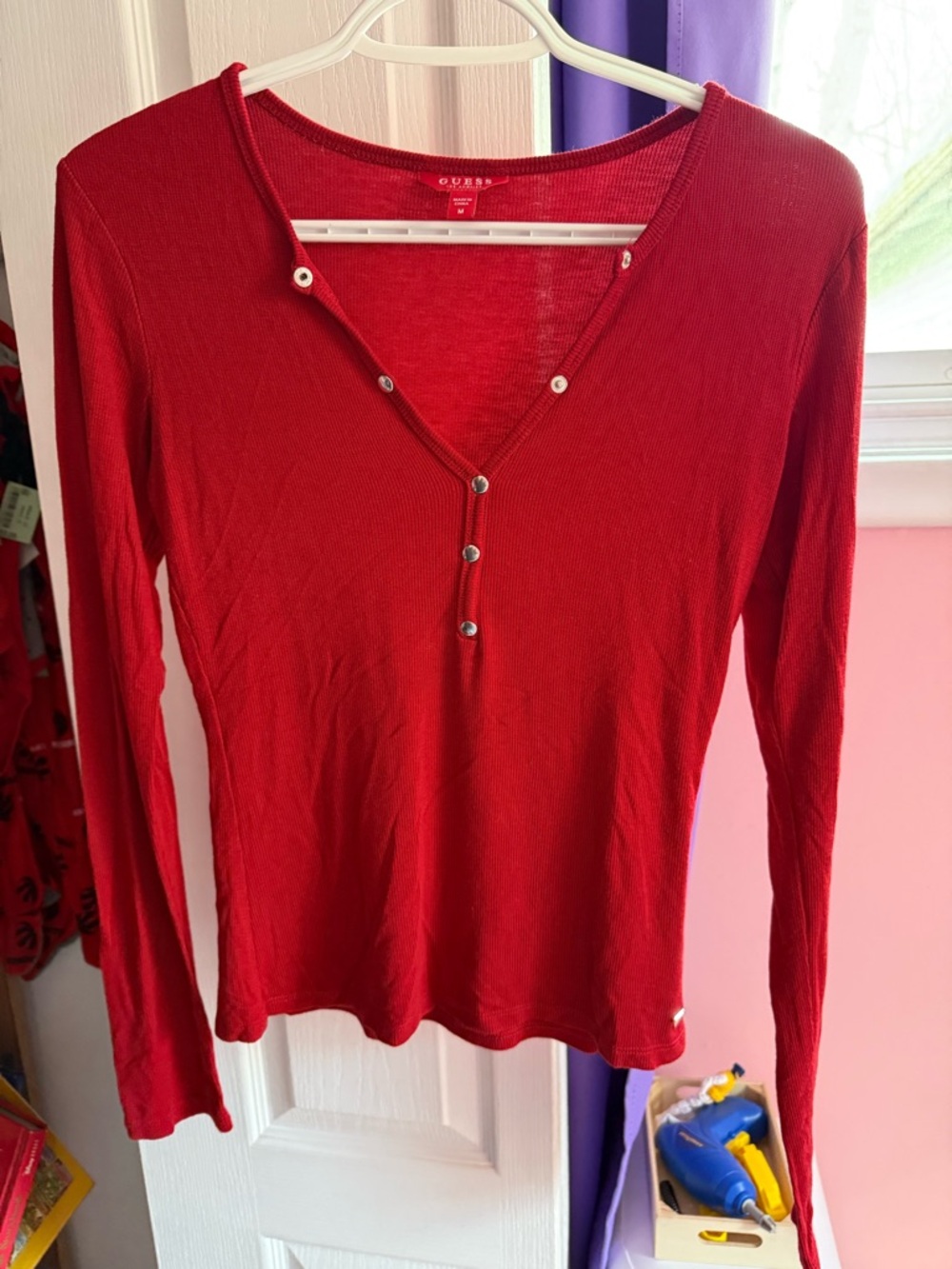 Guess Long-Sleeve Top